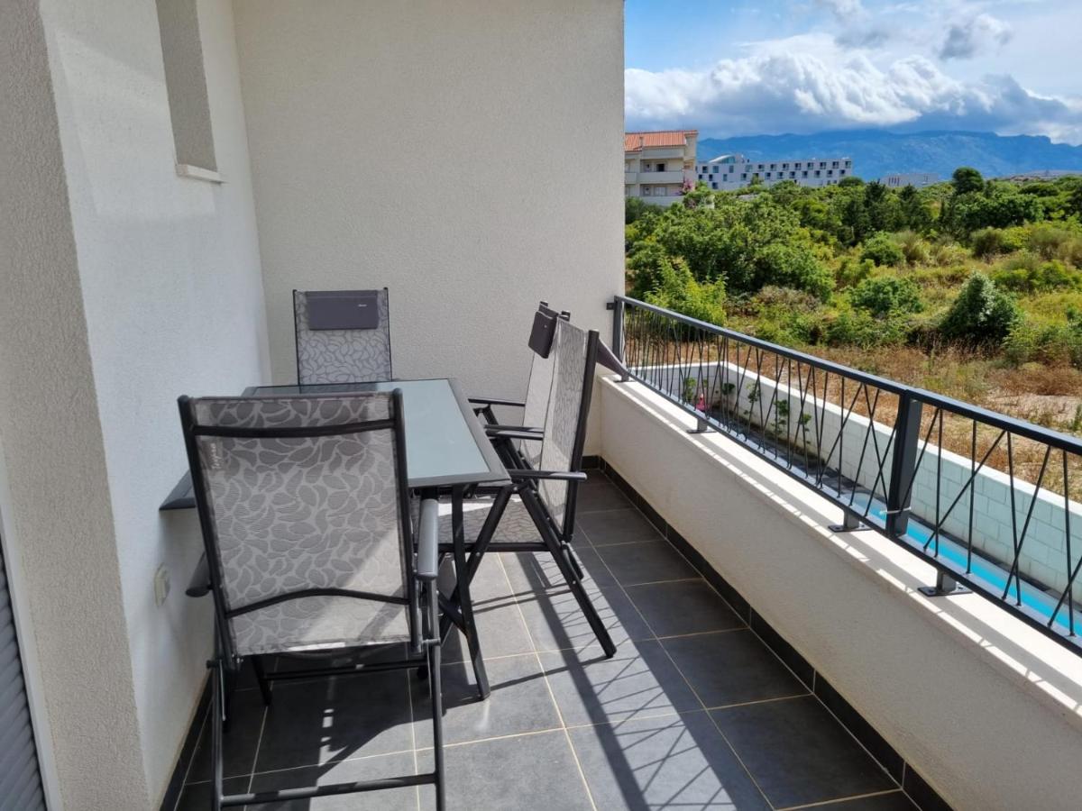 Apartmani Anastasia With Pool, Novalja Dış mekan fotoğraf