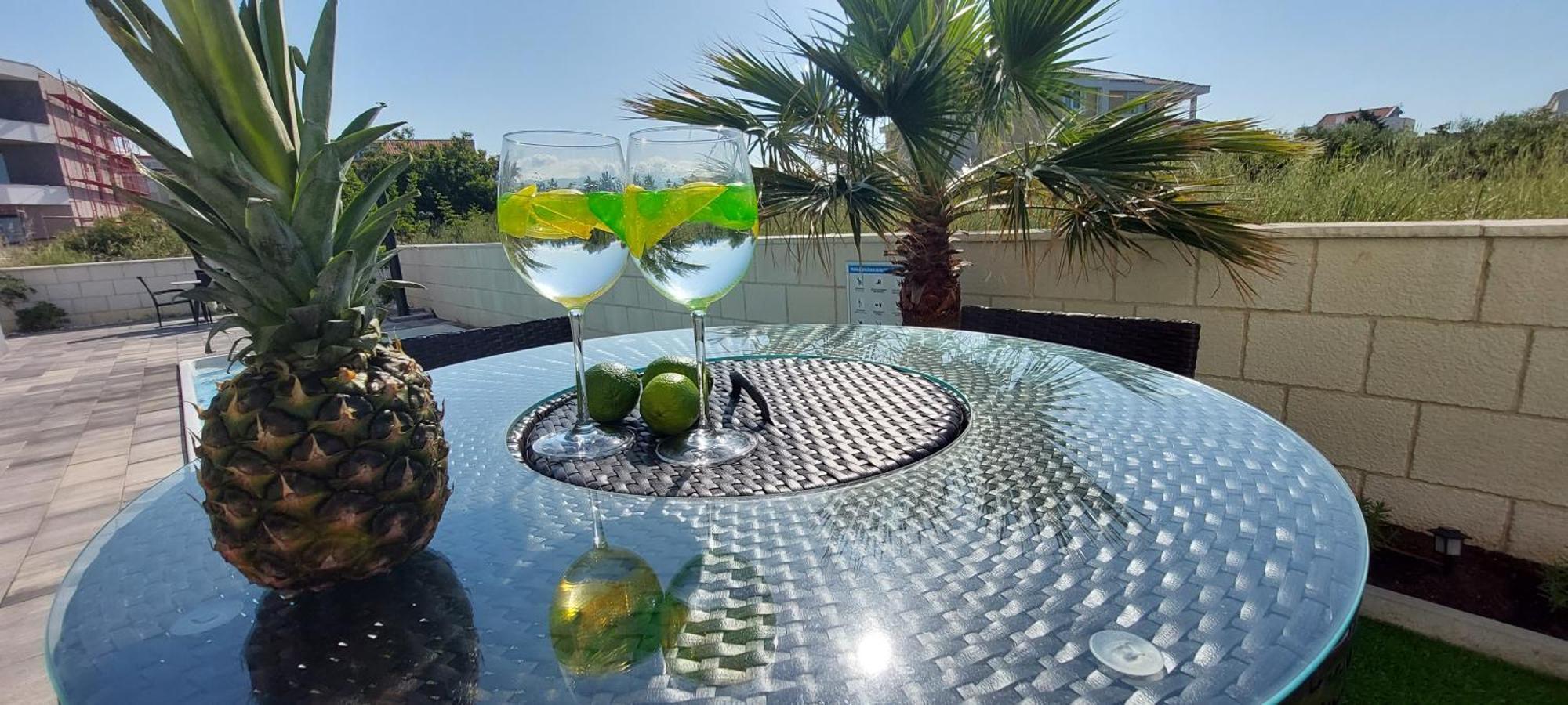 Apartmani Anastasia With Pool, Novalja Dış mekan fotoğraf