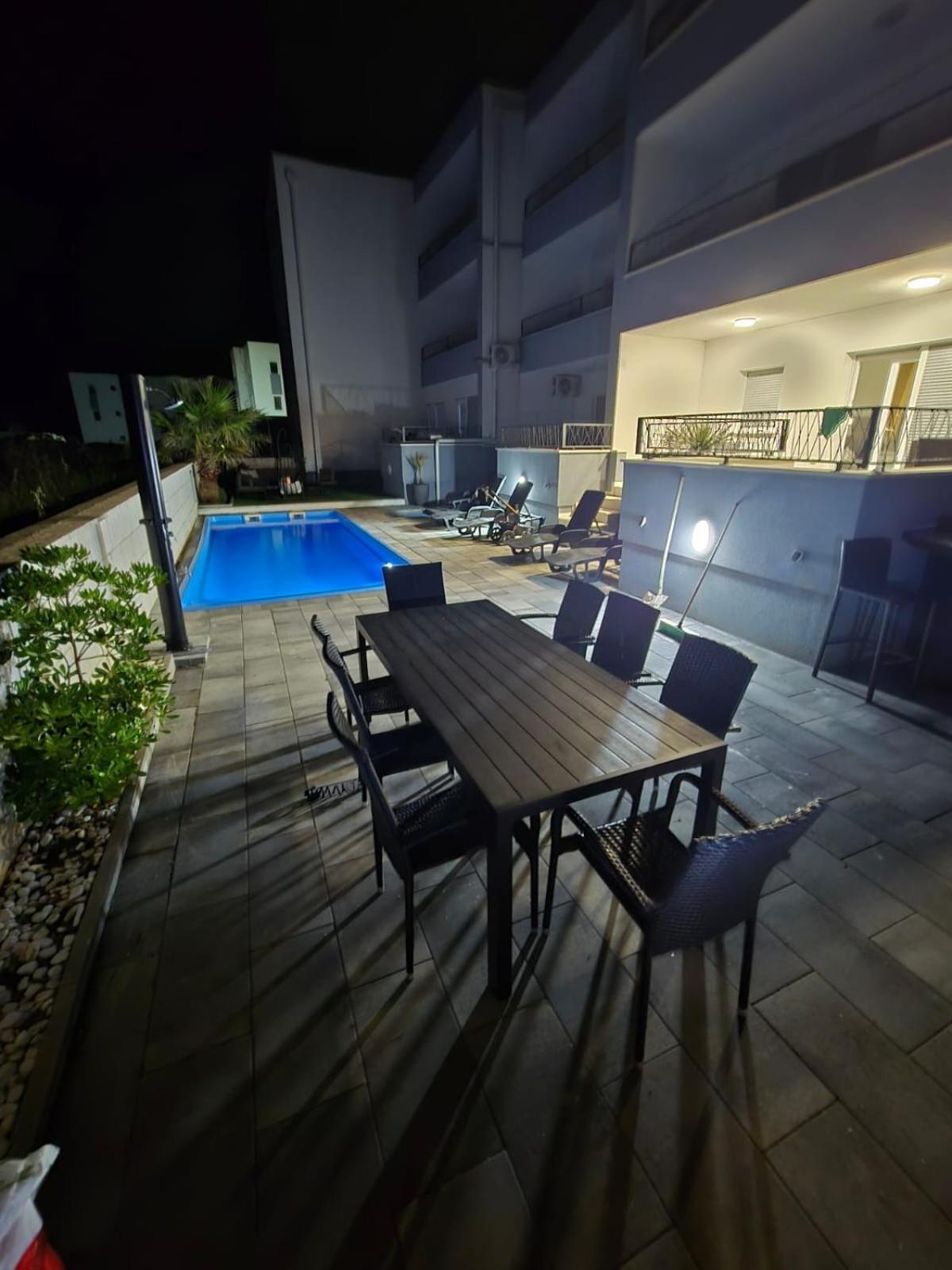 Apartmani Anastasia With Pool, Novalja Dış mekan fotoğraf