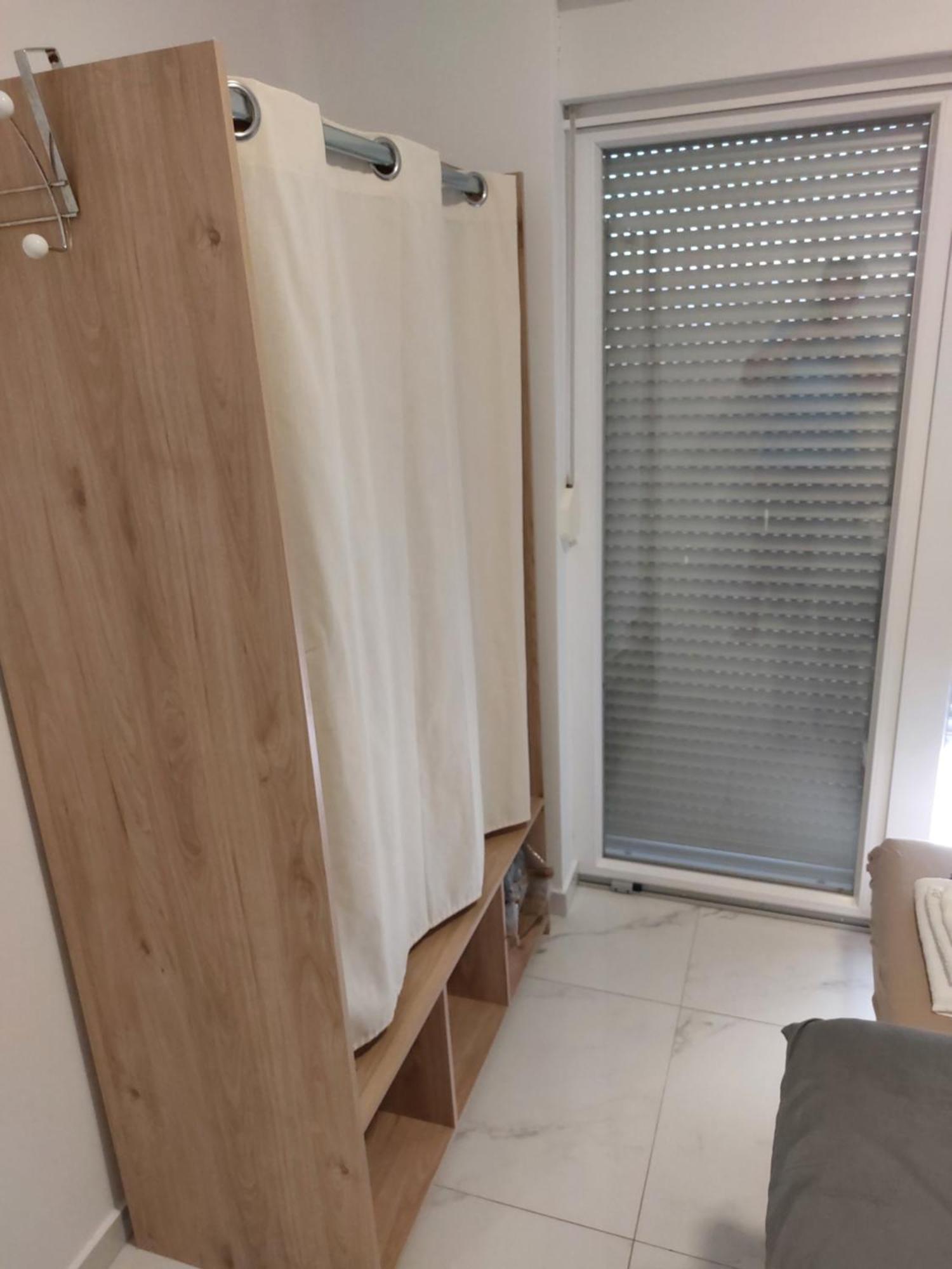 Apartmani Anastasia With Pool, Novalja Dış mekan fotoğraf